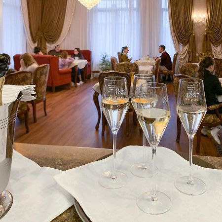 Gregory Boutique Hotel Chişinău Eksteriør billede Restaurant