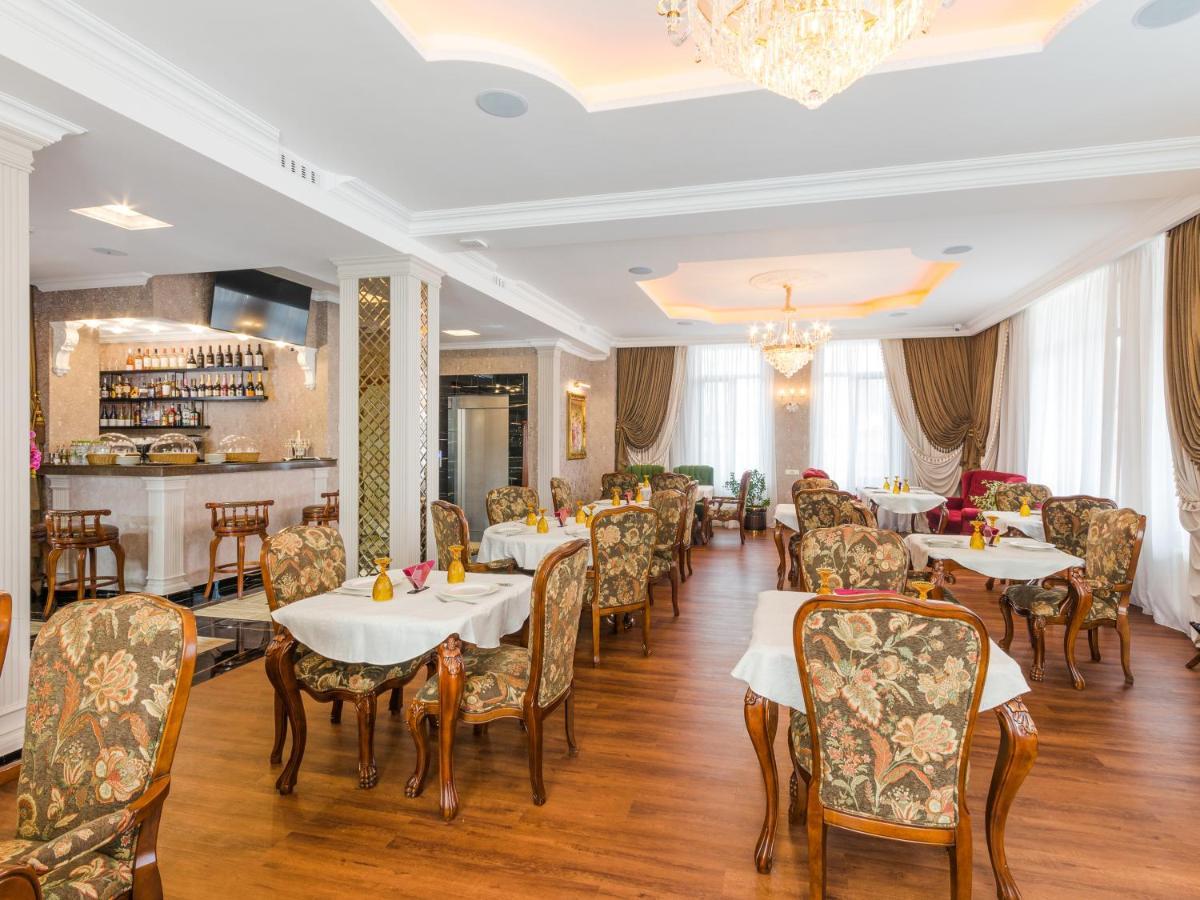 Gregory Boutique Hotel Chişinău Eksteriør billede Restaurant